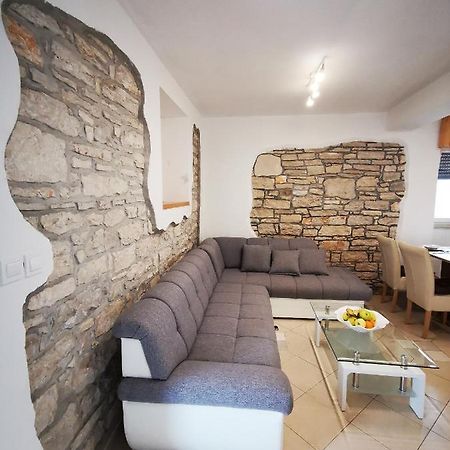 Meressa Paolia Apartments Novigrad  ภายนอก รูปภาพ