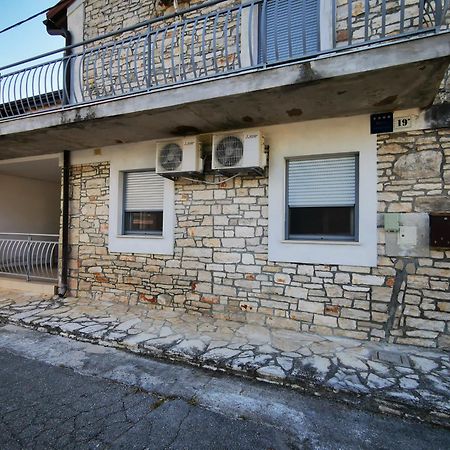 Meressa Paolia Apartments Novigrad  ภายนอก รูปภาพ