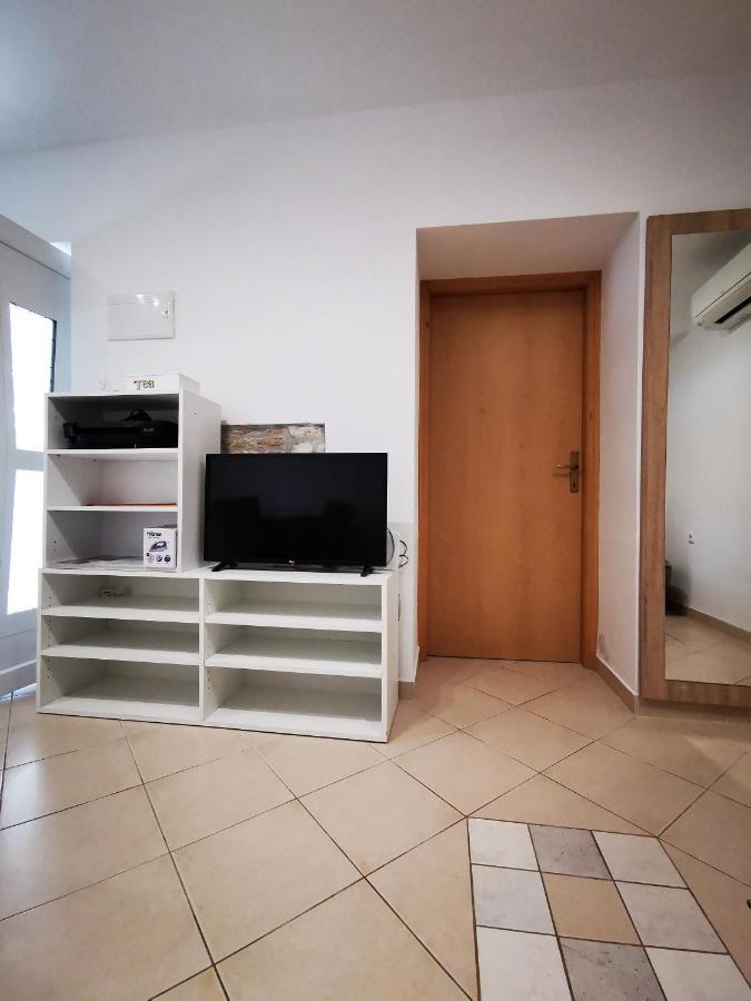 Meressa Paolia Apartments Novigrad  ภายนอก รูปภาพ