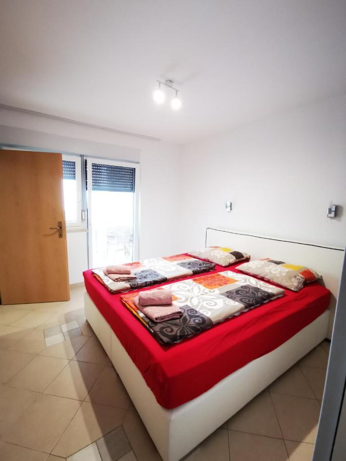 Meressa Paolia Apartments Novigrad  ภายนอก รูปภาพ