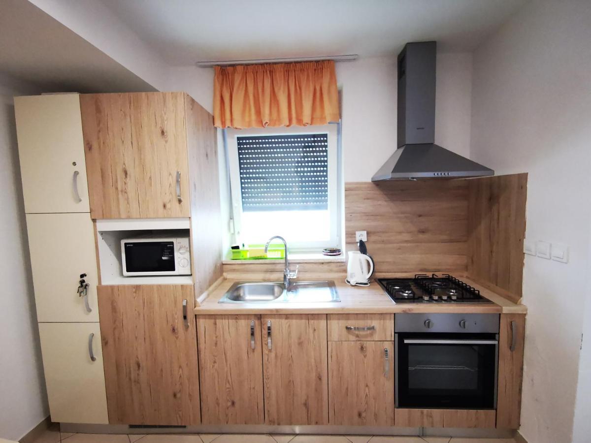 Meressa Paolia Apartments Novigrad  ภายนอก รูปภาพ