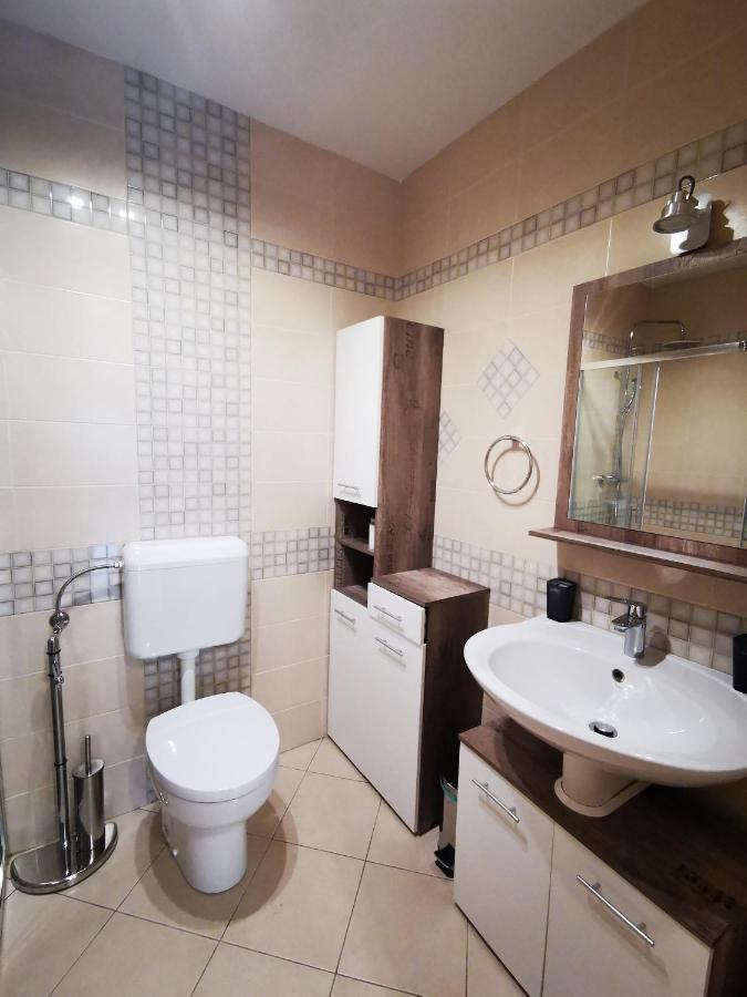 Meressa Paolia Apartments Novigrad  ภายนอก รูปภาพ